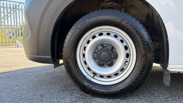 Ford Transit Custom 300 L2 Diesel Fwd 2.0 EcoBlue 110ps H1 Van Leader